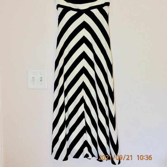 Betsey Johnson Vintage Maxi dress 🖤 - Picture 5 of 11